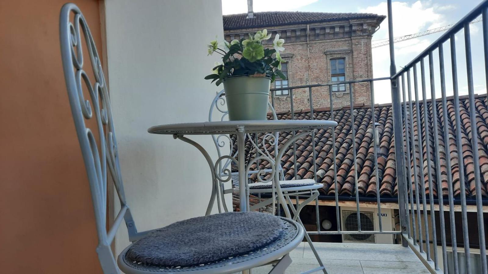 Cuore Di Alba Charming Apartment 외부 사진
