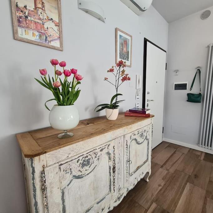 Cuore Di Alba Charming Apartment 외부 사진