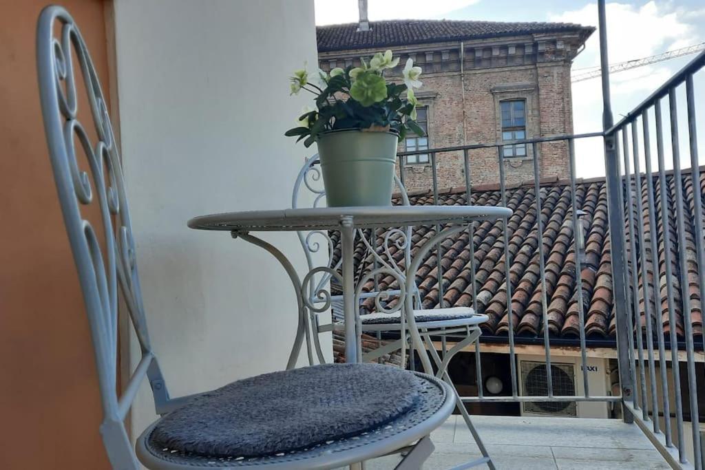Cuore Di Alba Charming Apartment 외부 사진